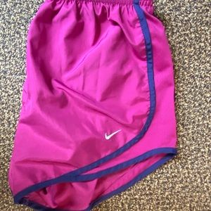 nike shorts almost brand new condition